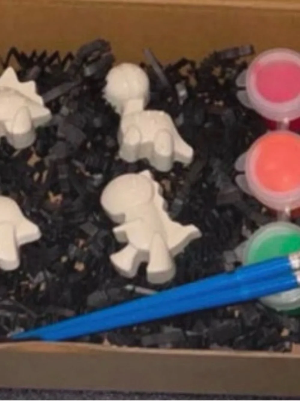 Paint-Your-Own Party Favor Kit - White dinosaur Figurines with Paint Pots